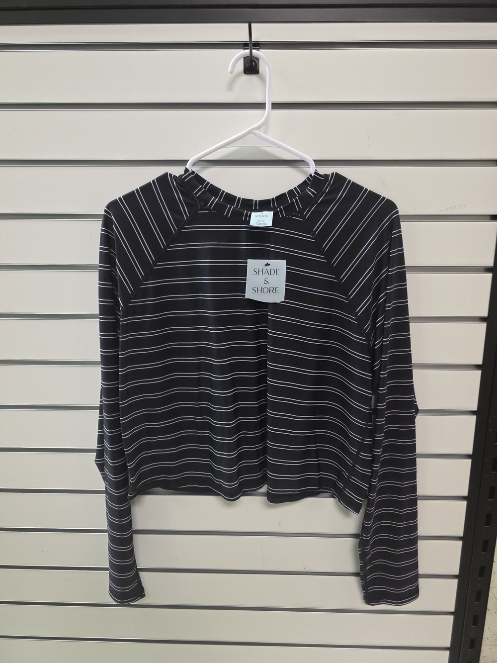 XL Shade & Shore Black and White Striped Long-Sleeve Top
